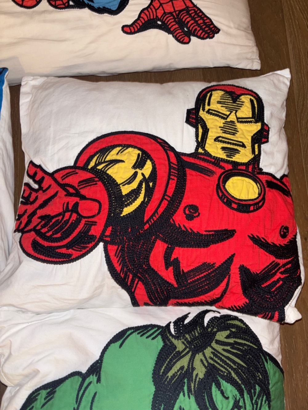 Pottery Barn Kids Superhero Pillowcase Set - Red, Blue, Green, Black, White - Picture 4 of 6